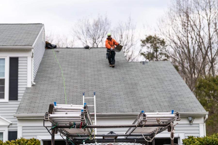 How To Choose The Right Materials For Roof Installation Flushing, NY
