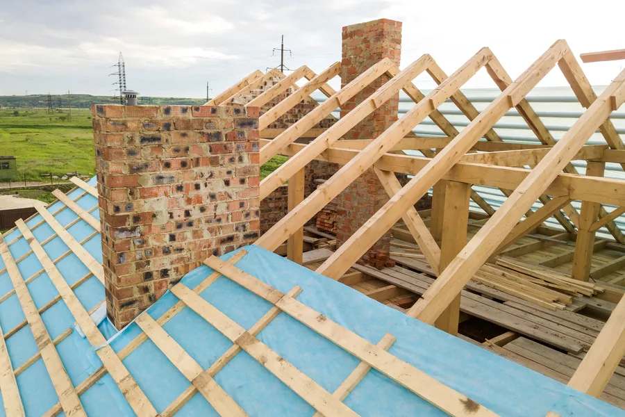 How Weather Impacts Roof Installation And What To Do About It in Flushing, NY