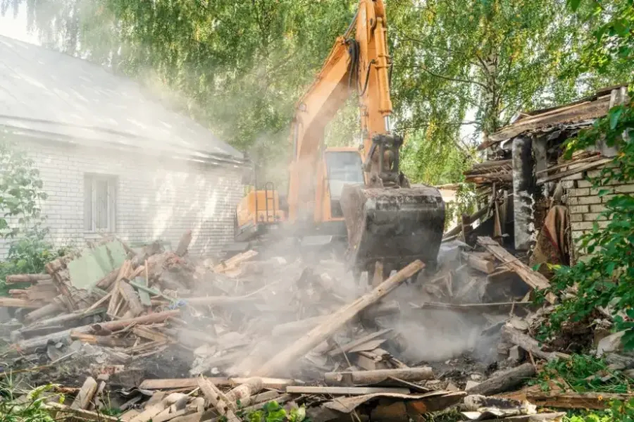 Key Benefits Of Hiring Expert Demolition Services For Remodeling Flushing, NY